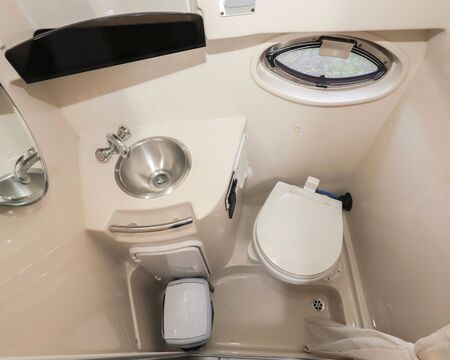 Dry Flush Toilet for boats a new solution or a new pollution?